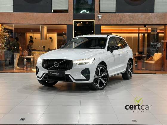 VOLVO XC60 2.0 T8 RECHARGE ULTIMATE DARK AWD GEARTRONIC